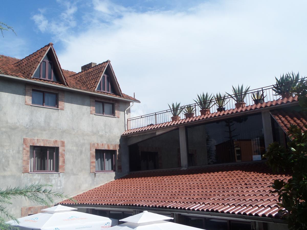 Hotel Vila Bruci Burrel Экстерьер фото